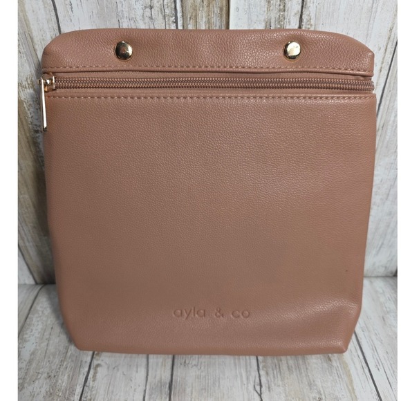 Ayla & Co Vegan Leather Diaper Bag Pouch Dusty Rose Gold Zipper Snap 10x 10 - Picture 2 of 7